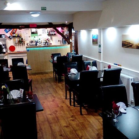 Zara Continental Hotel Langholm Kültér fotó